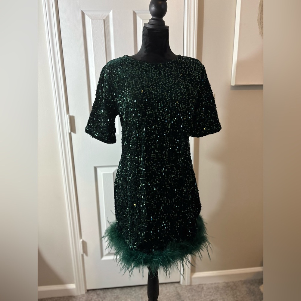 Christy Sequin T-Shirt Mini Dress